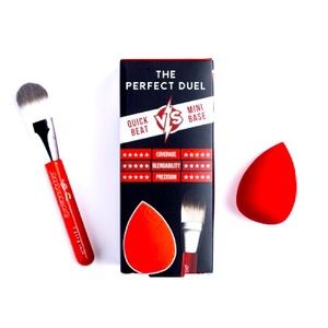 Flirtatious Looks Cosmetics The Perfect Duel Foundation Travel Set NIB